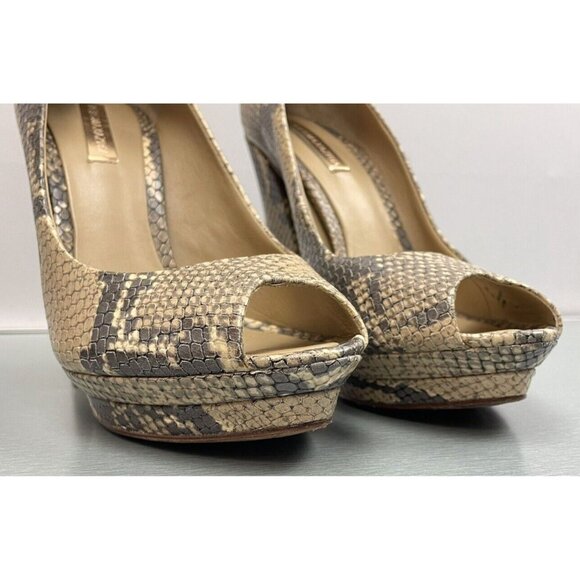 BCBGMaxazria Women's Dahlia 1 Pumps High Heel Snake Embossed Leather 8 B/38 - Picture 4 of 16